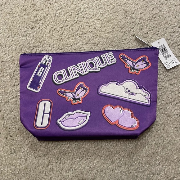 Clinique Makeup Bag - Picture 3 of 3